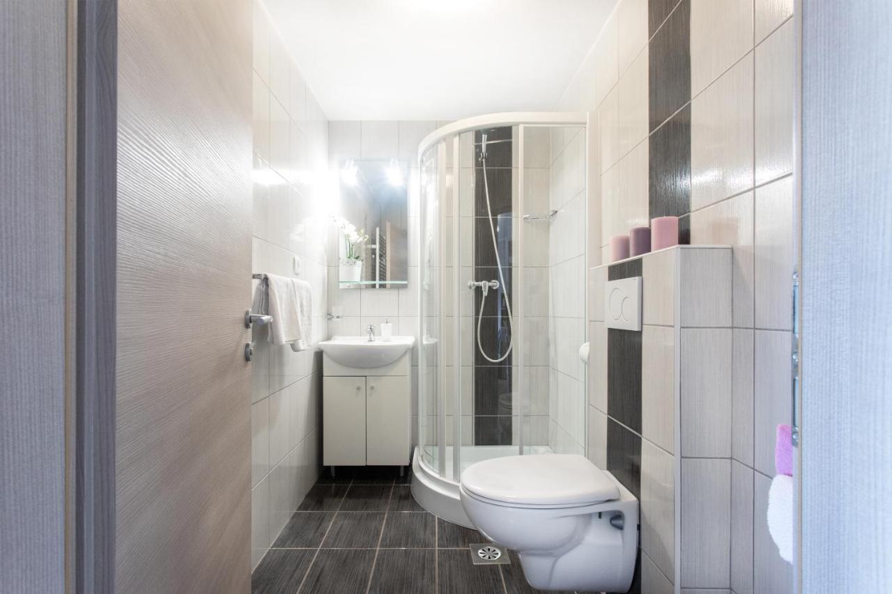 Repinc Apartment *