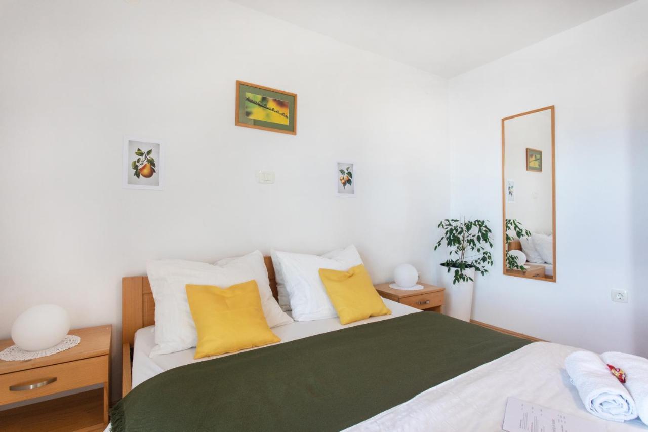 Apartment Repinc *