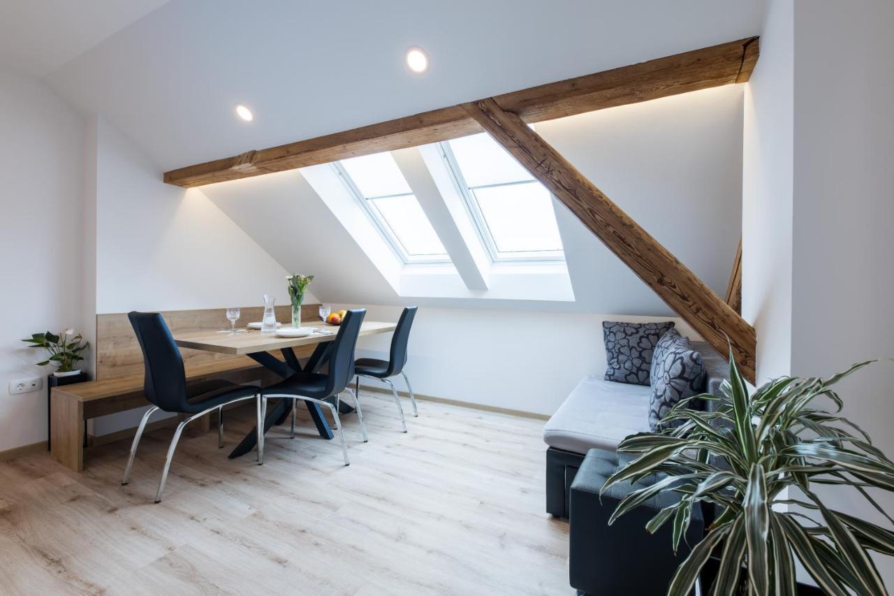 Apartment Repinc *